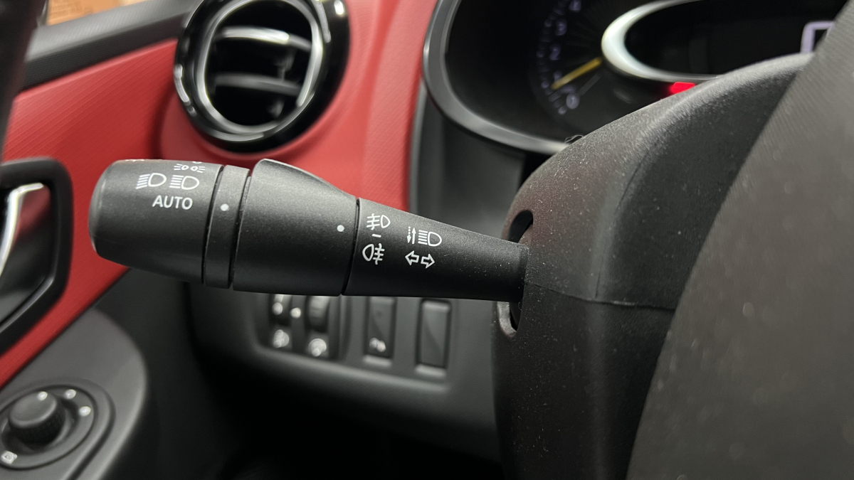 Renault Clio — 23