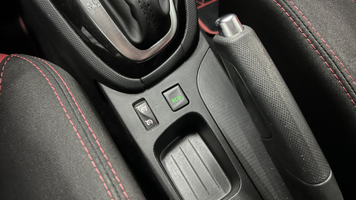 Renault Clio — 30