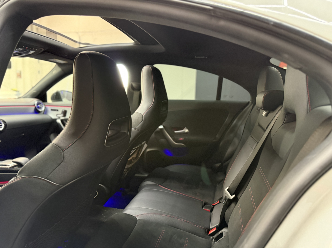 Mercedes Classe CLA — 12