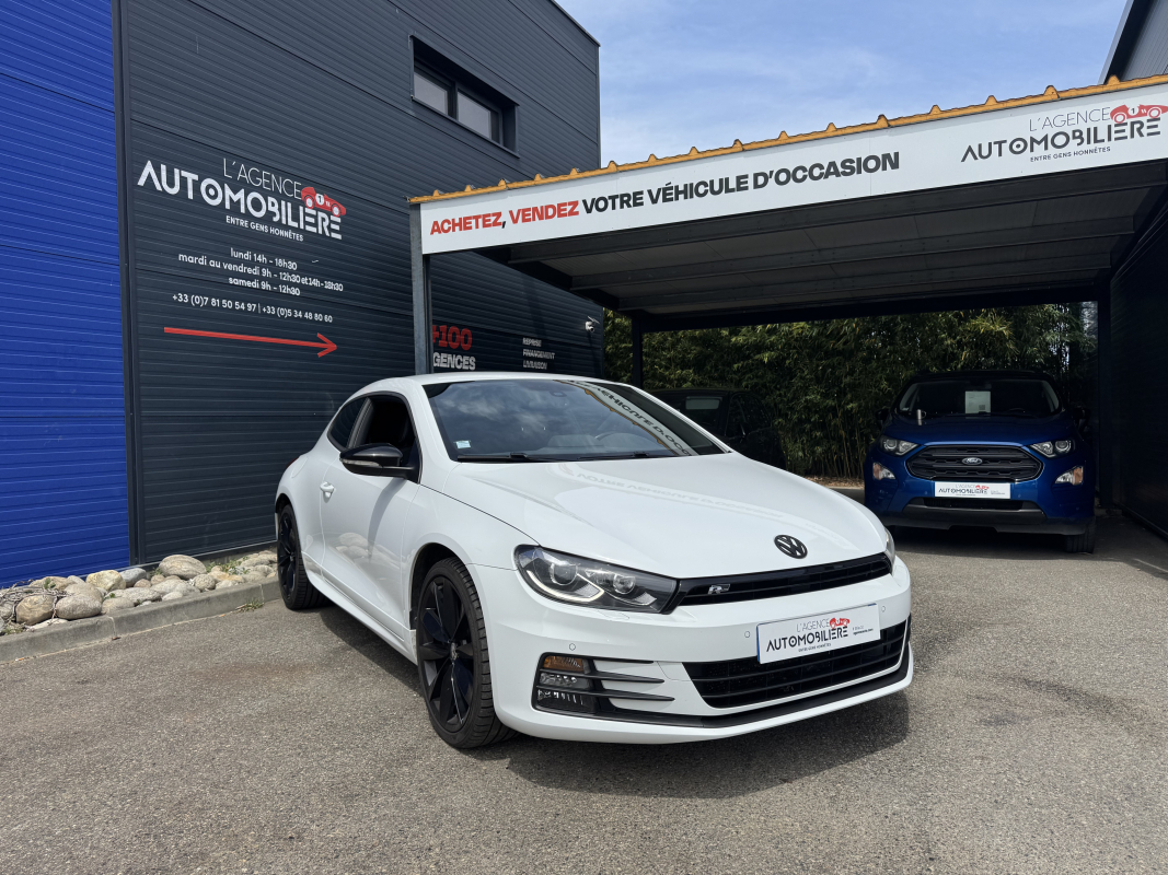 Volkswagen Scirocco — 2