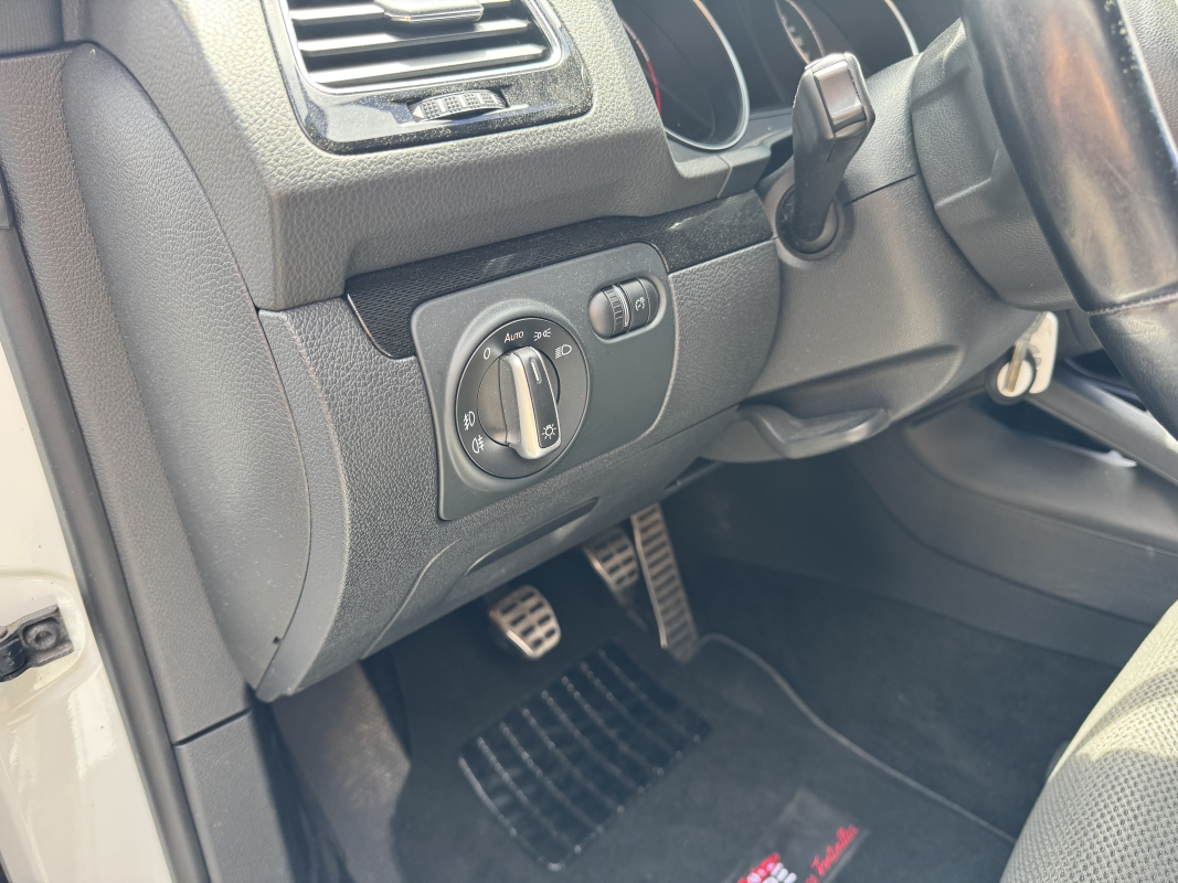 Volkswagen Scirocco — 12