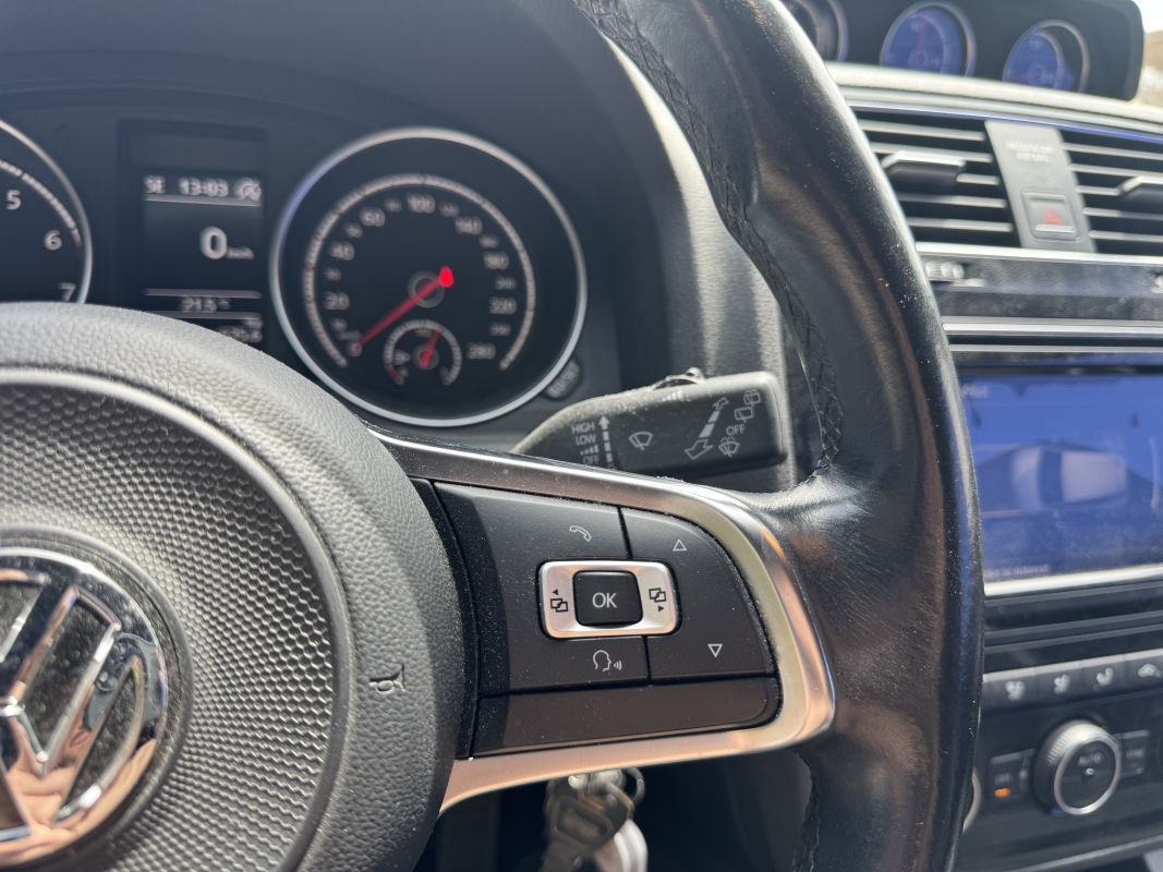 Volkswagen Scirocco — 18