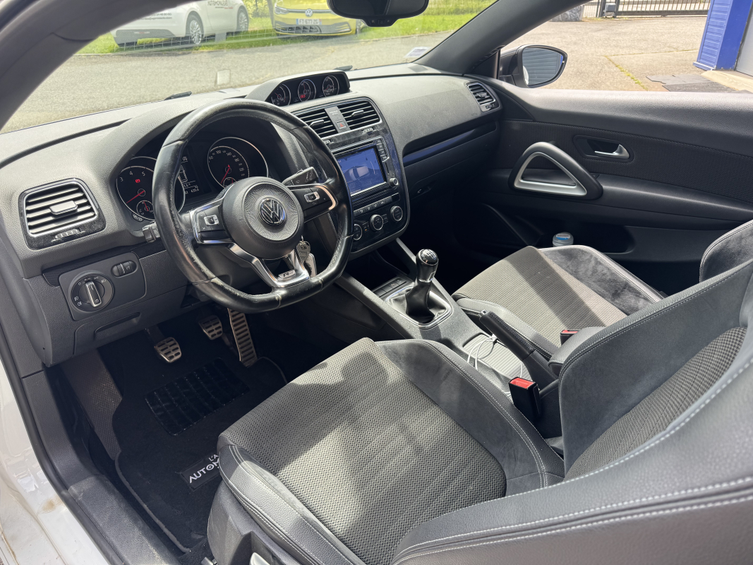Volkswagen Scirocco — 11