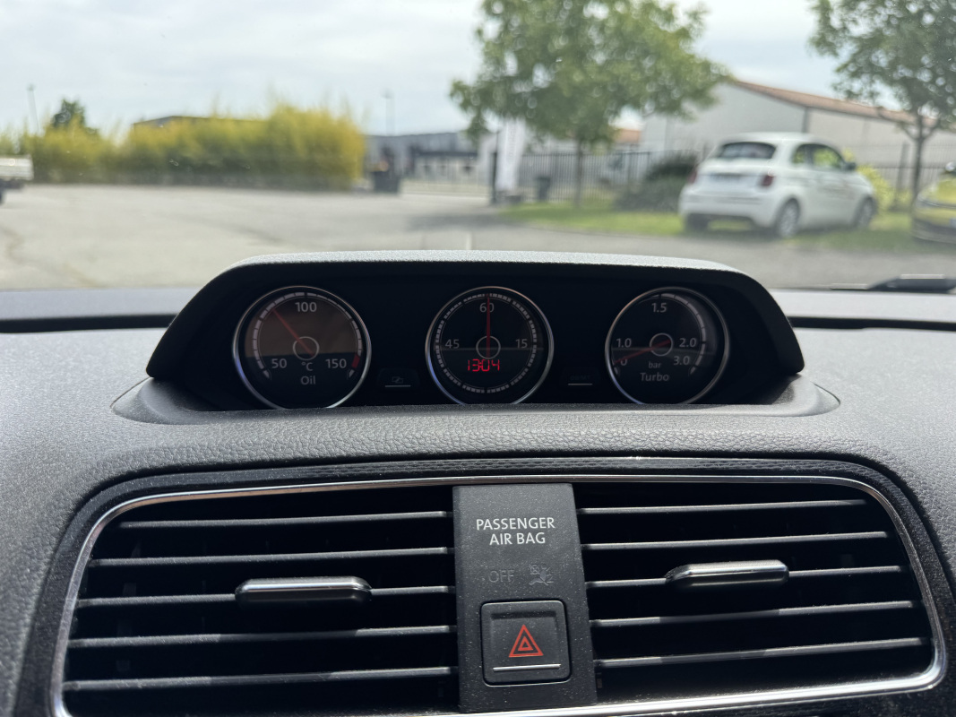 Volkswagen Scirocco — 26