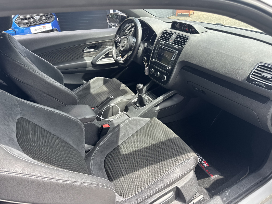 Volkswagen Scirocco — 19