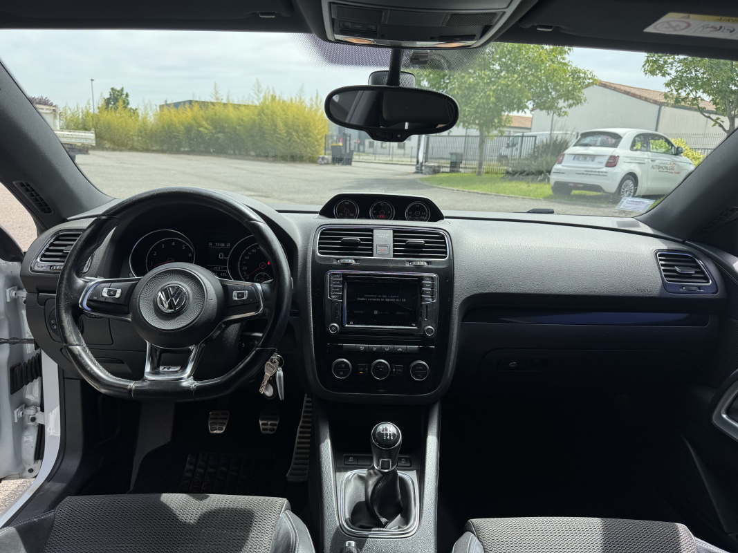 Volkswagen Scirocco — 24