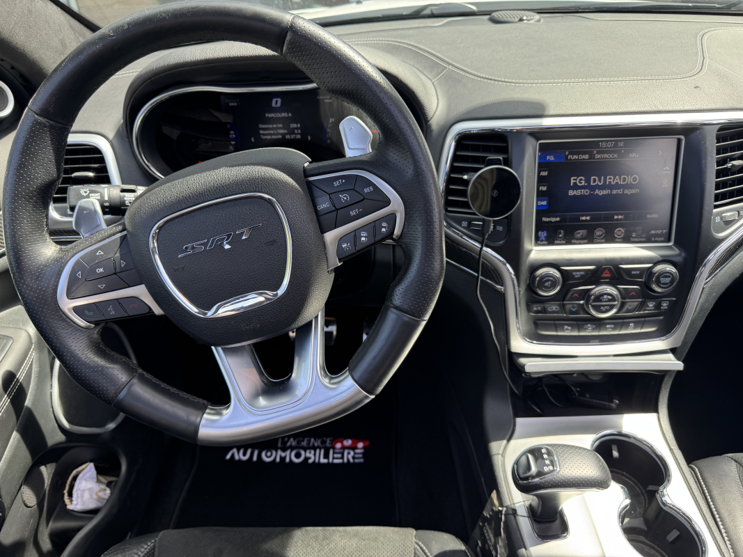 Jeep Grand Cherokee — 9