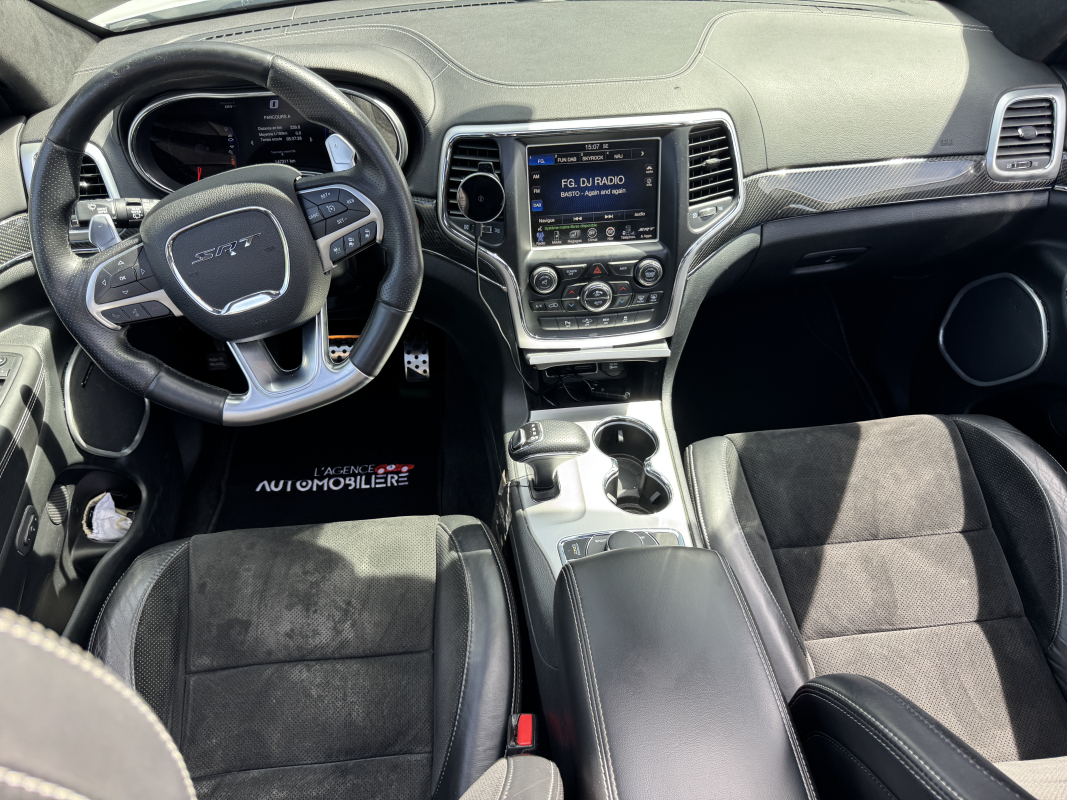 Jeep Grand Cherokee — 8