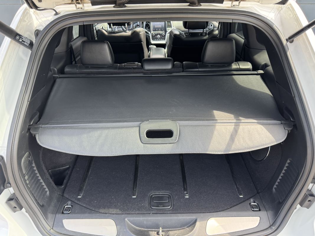 Jeep Grand Cherokee — 21