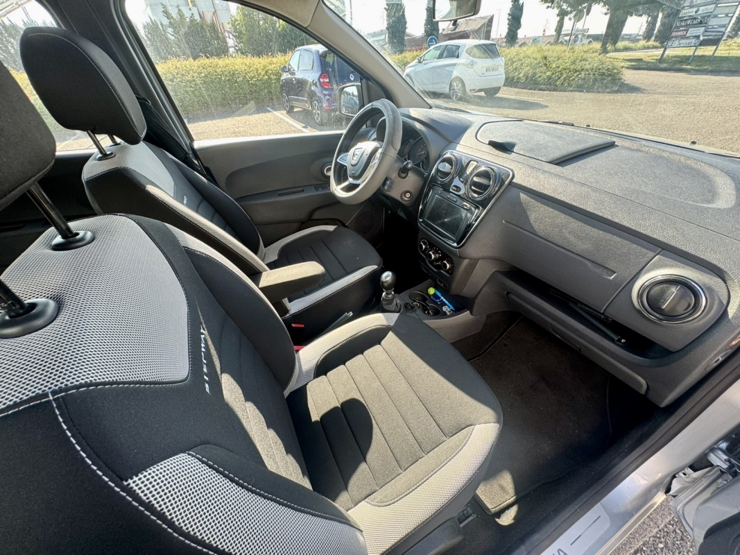 Dacia Lodgy — 11