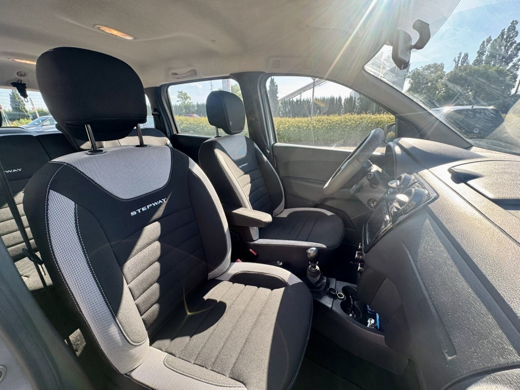 Dacia Lodgy — 12