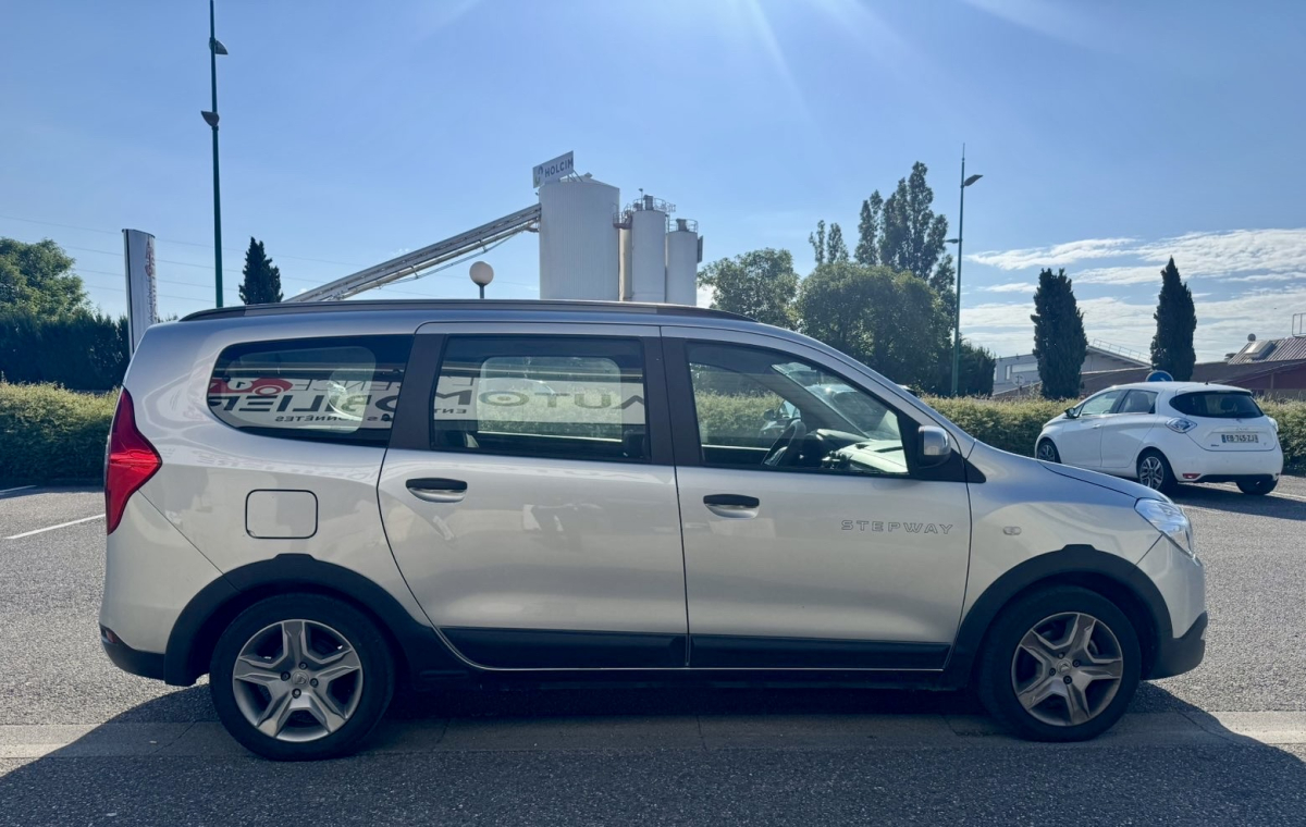 Dacia Lodgy — 6