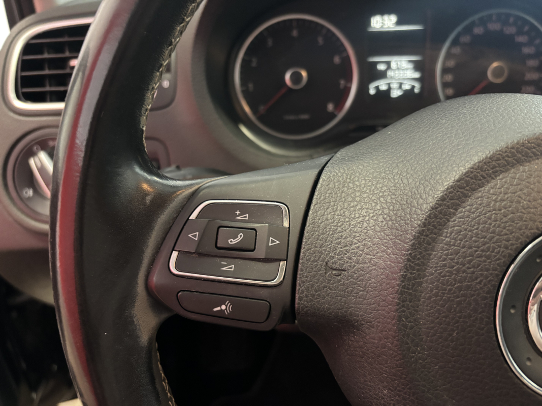 Volkswagen Polo — 17