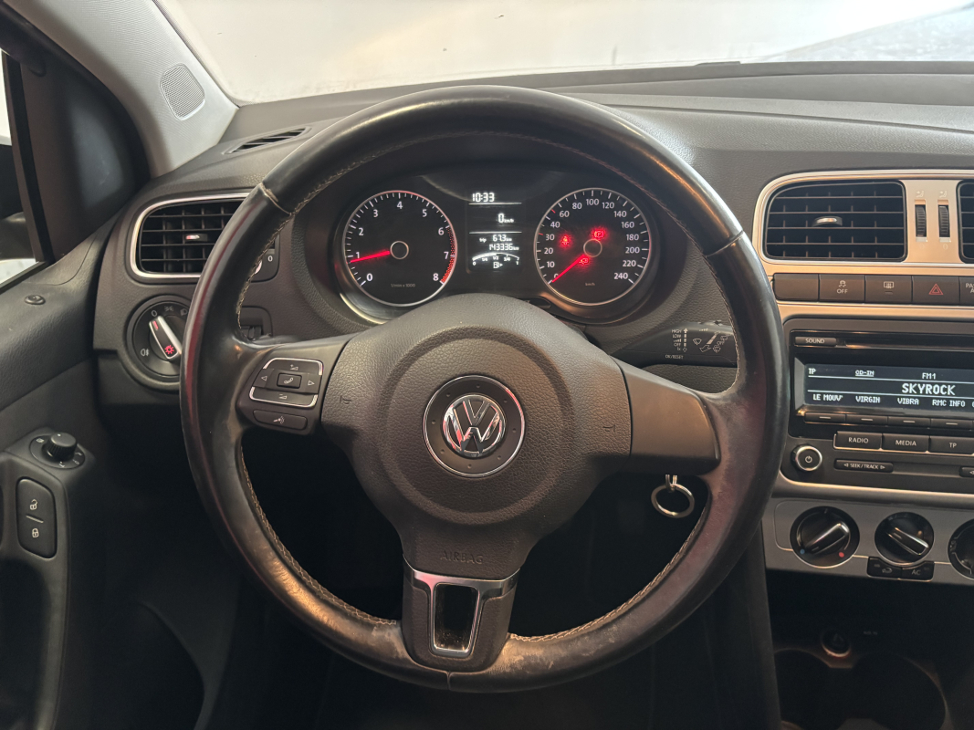 Volkswagen Polo — 10