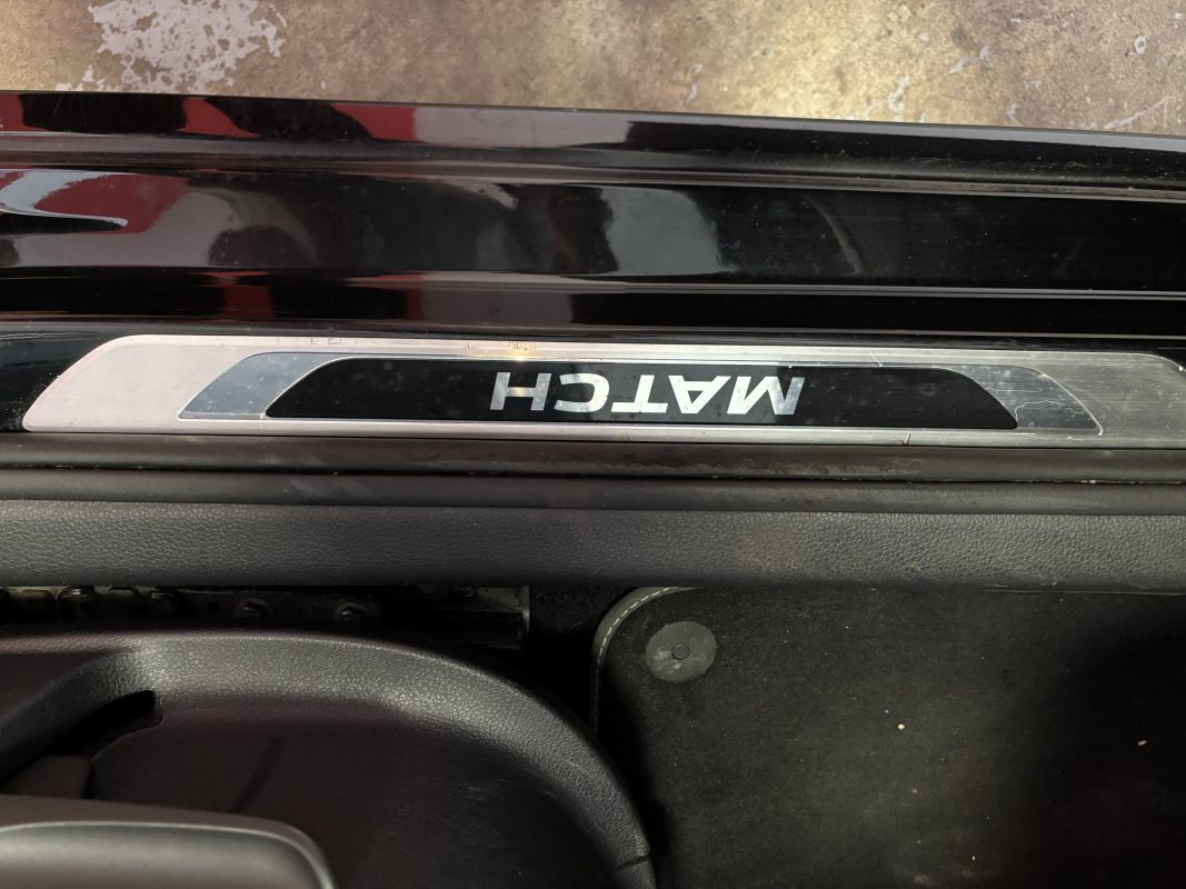 Volkswagen Polo — 26
