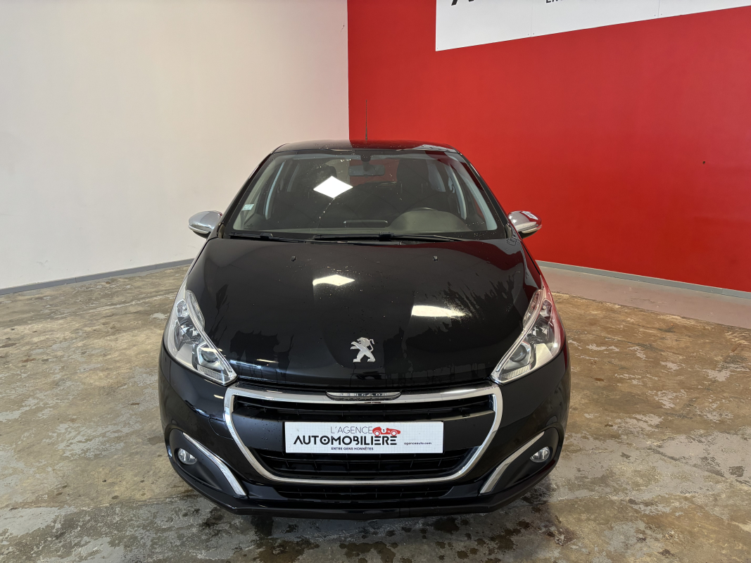 Peugeot 208 — 2