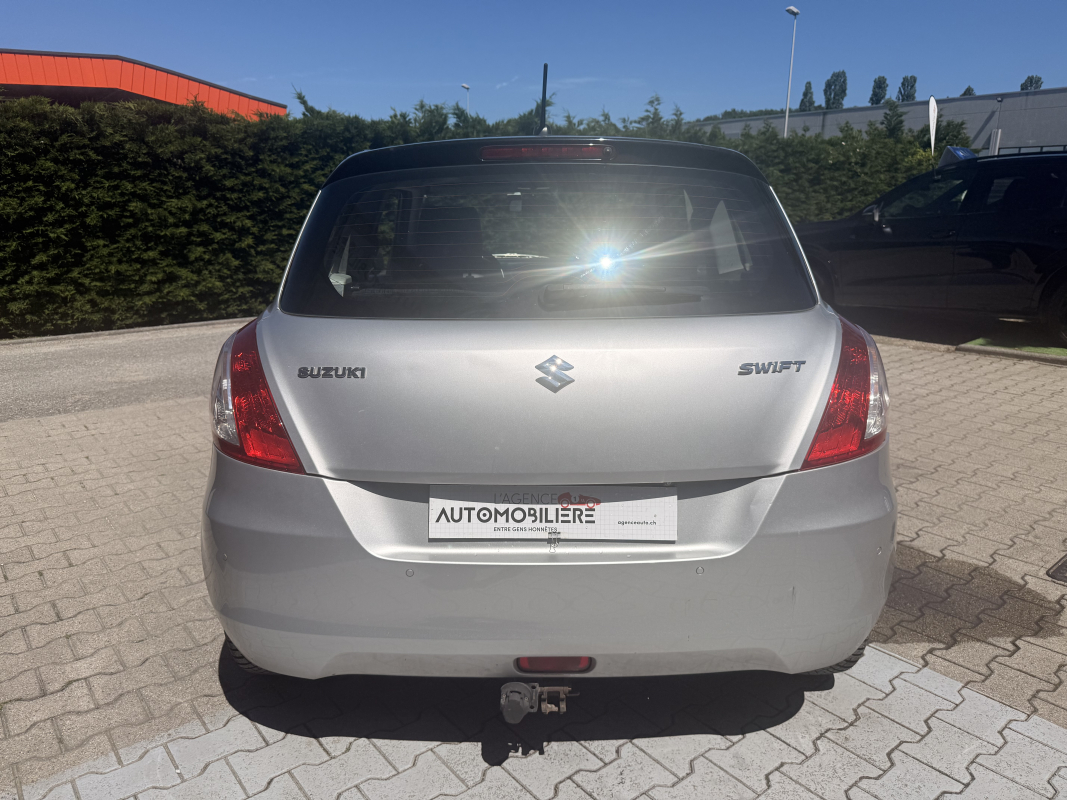 Suzuki Swift — 4