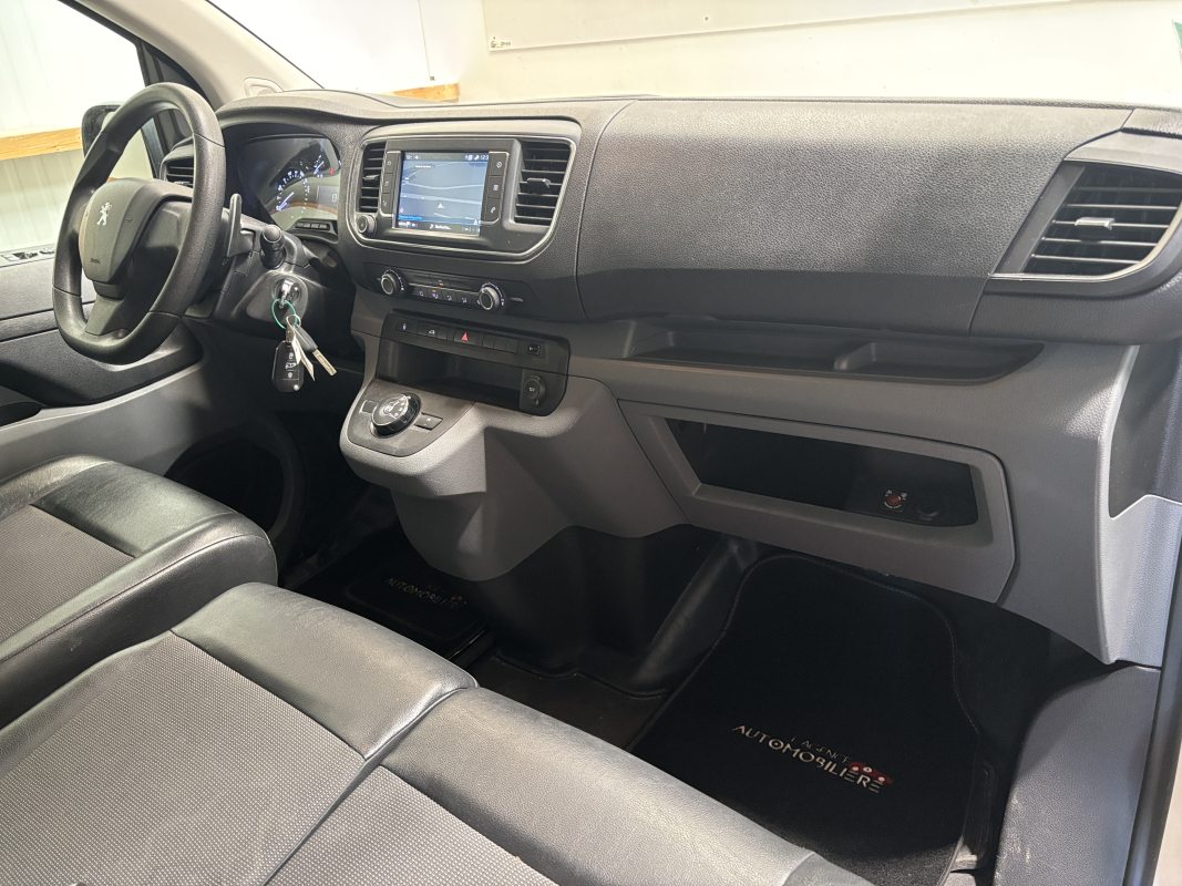 Peugeot Expert — 13