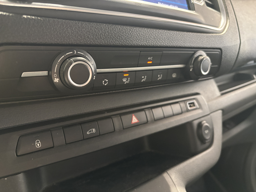 Peugeot Expert — 19