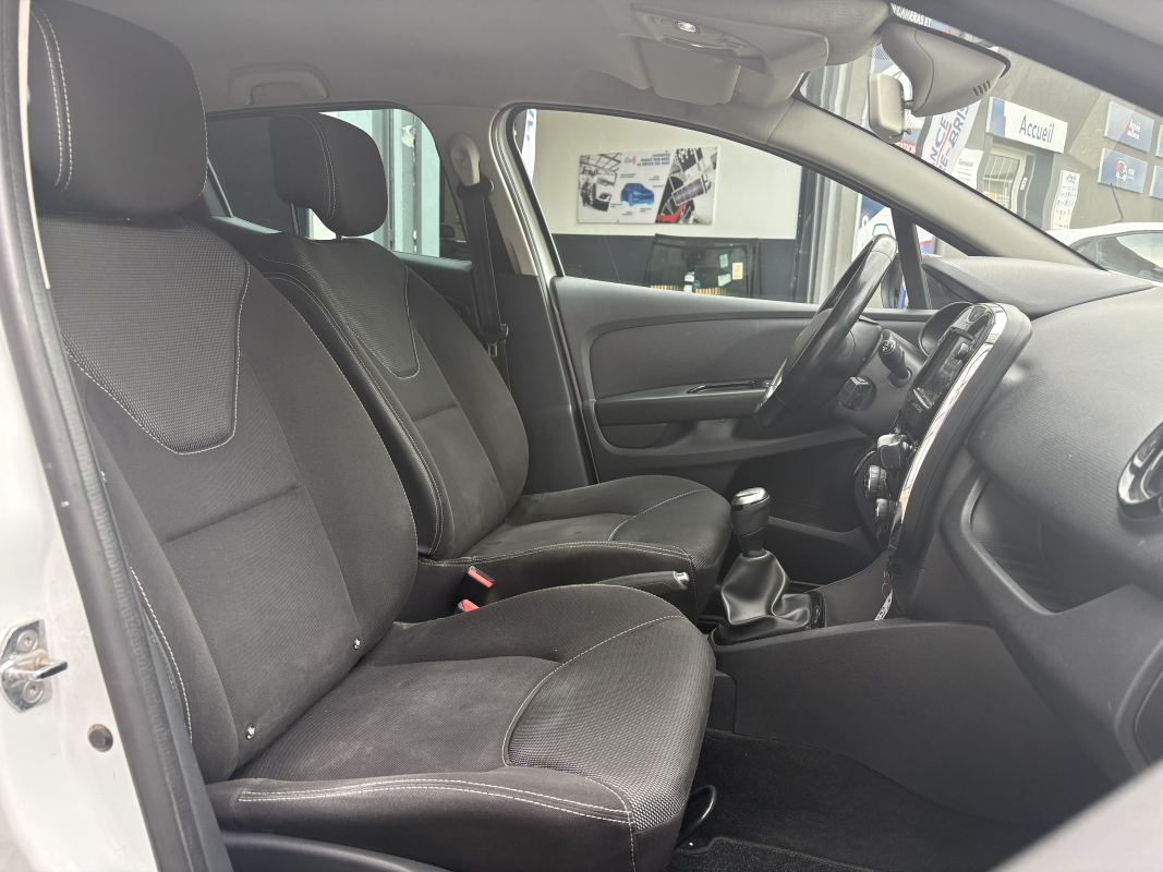 Renault Clio — 21