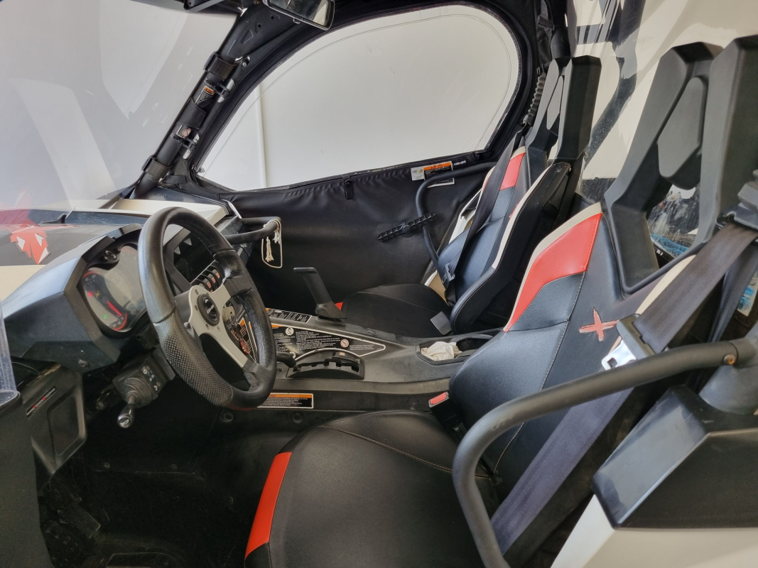 Bombardier CAN-AM — 10