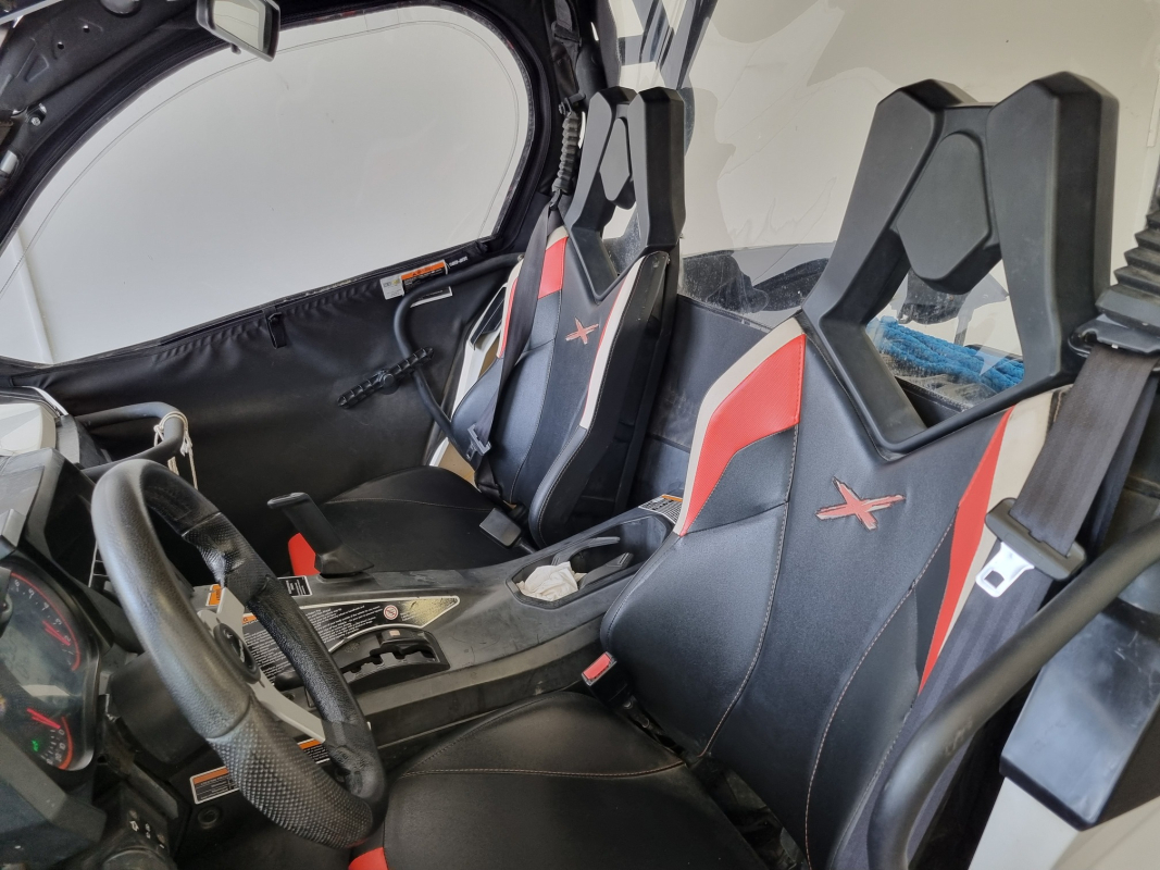 Bombardier CAN-AM — 11