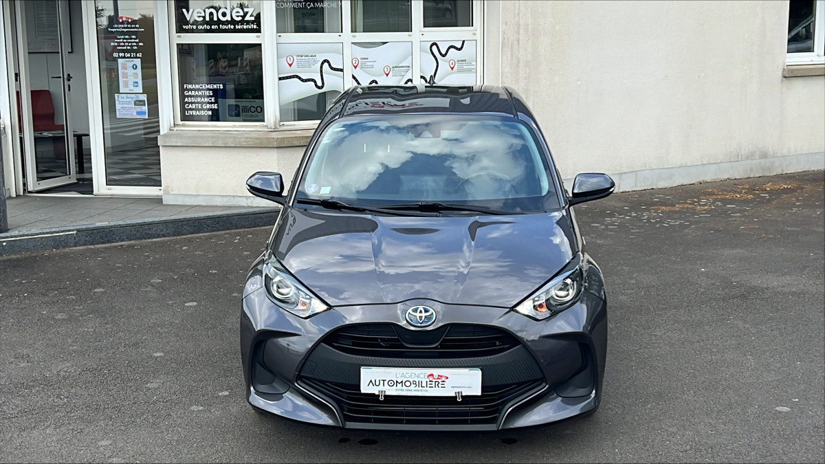 Toyota Yaris — 4