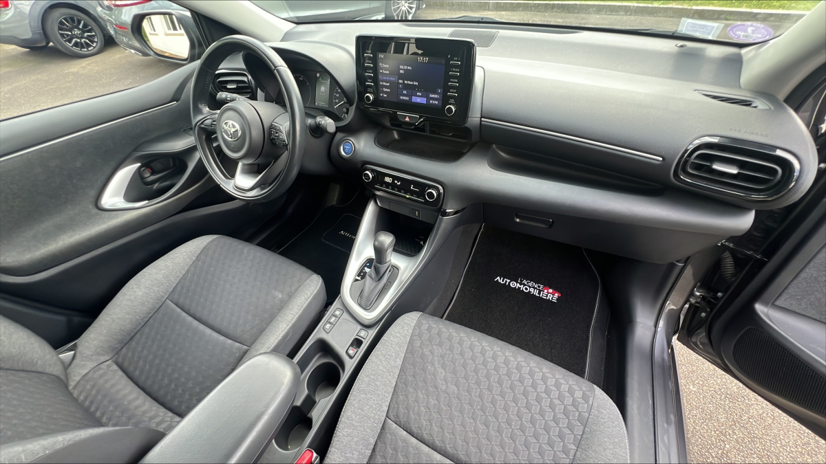Toyota Yaris — 20