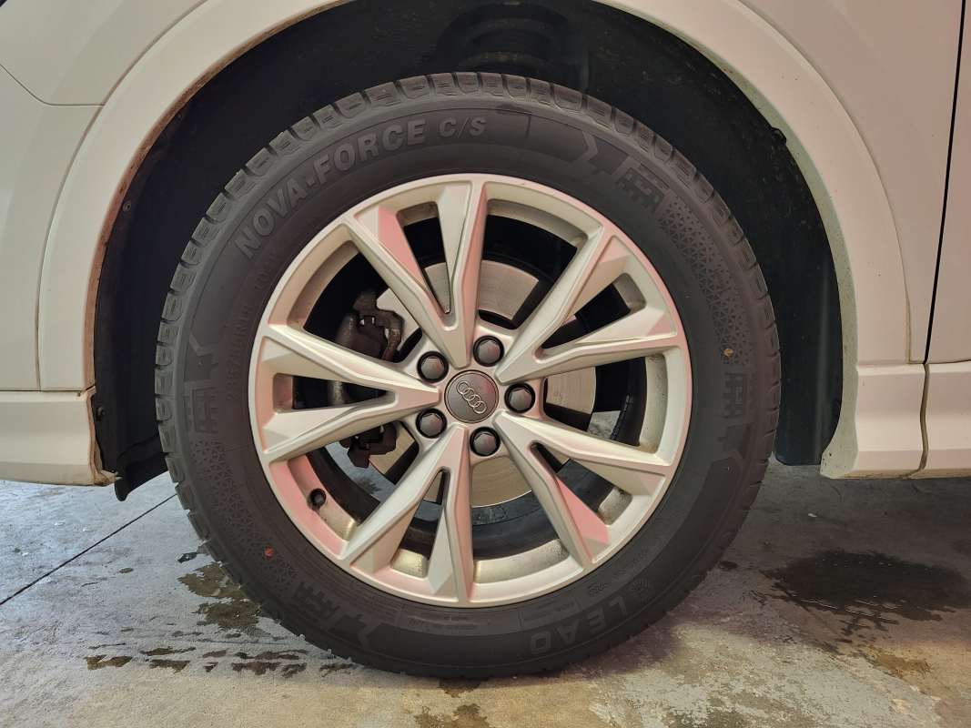 Audi Q3 — 32