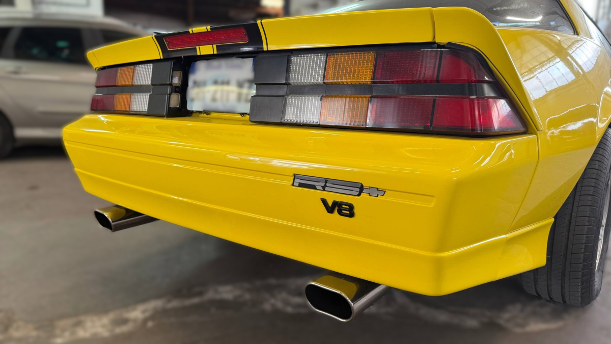 Chevrolet Camaro — 6