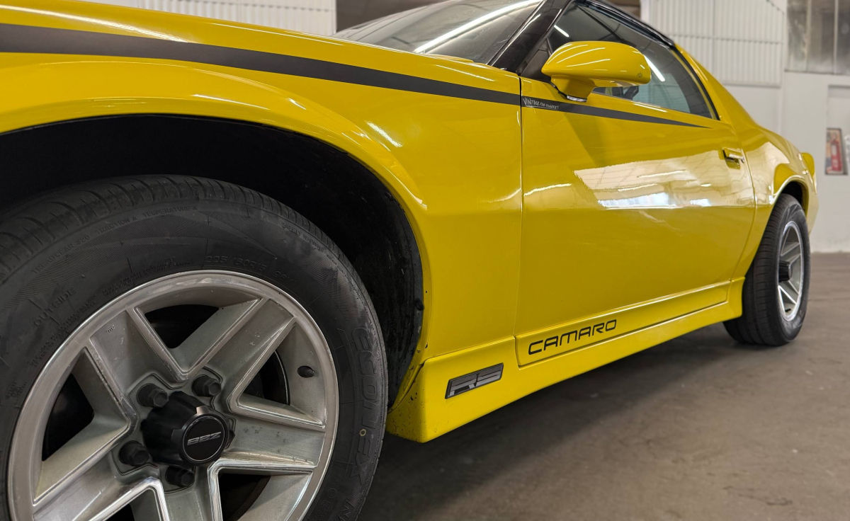 Chevrolet Camaro — 5