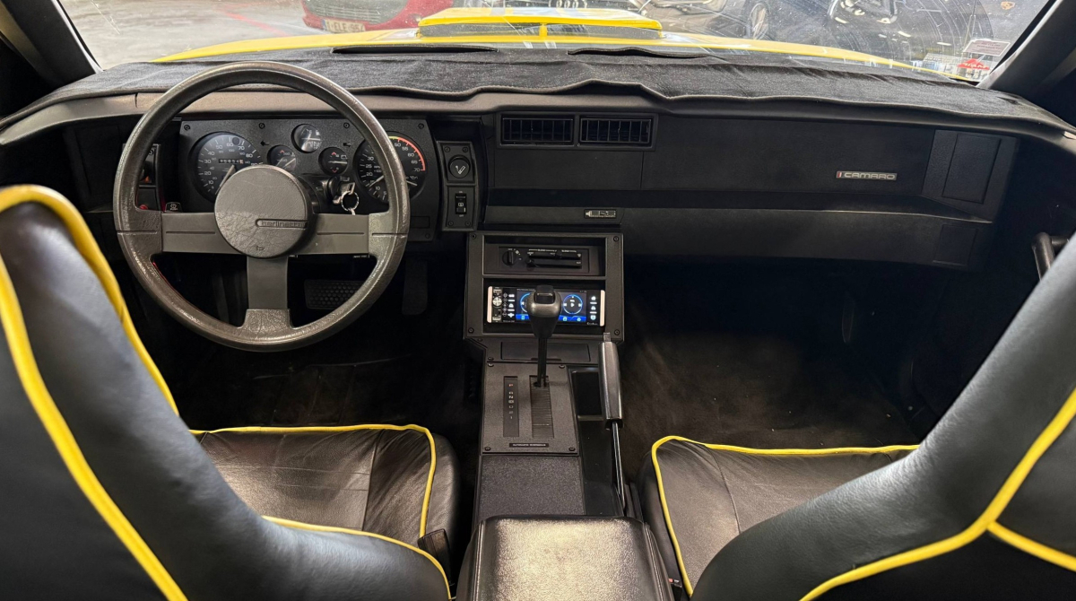 Chevrolet Camaro — 13