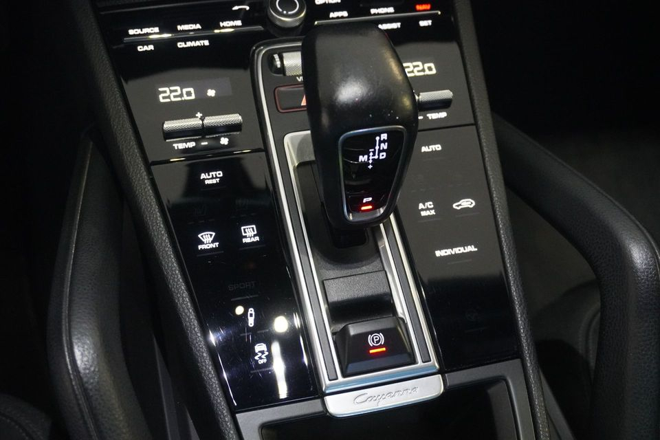 Porsche Cayenne Coupé — 7
