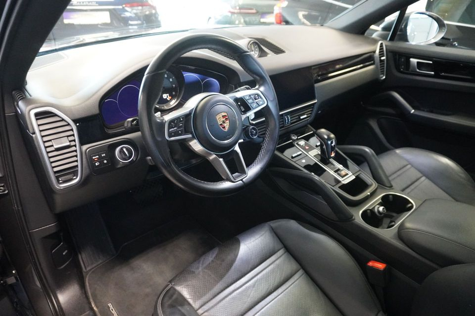 Porsche Cayenne Coupé — 13