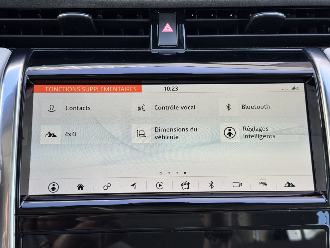 Land Rover Discovery Sport — 22
