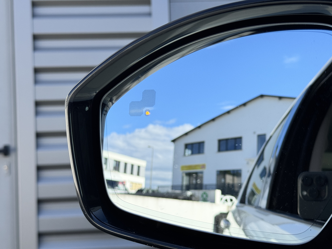 Land Rover Discovery Sport — 27