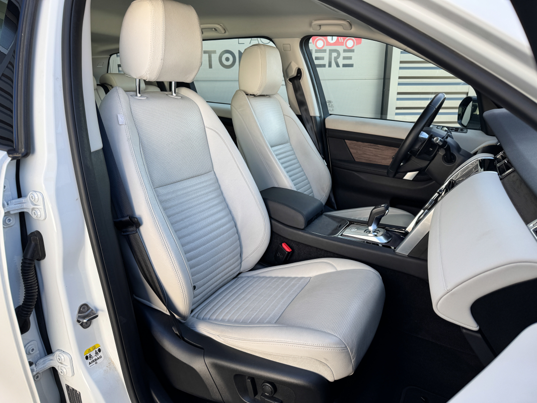 Land Rover Discovery Sport — 13
