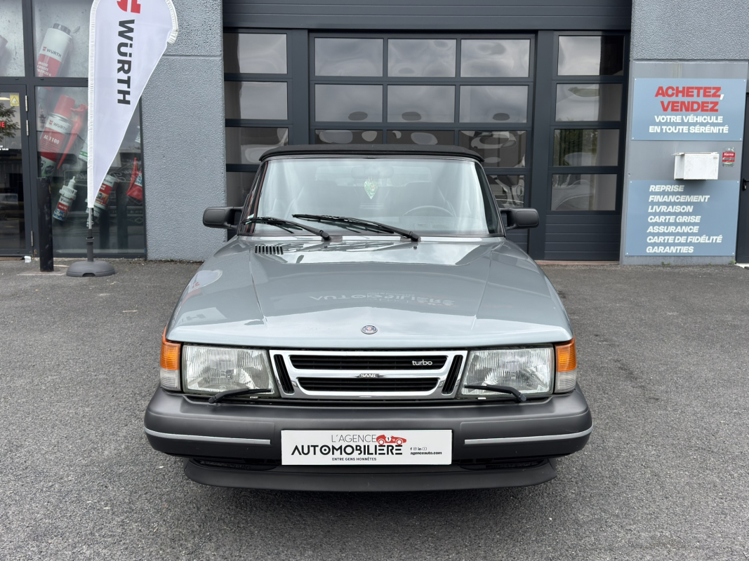 Saab 900 — 3