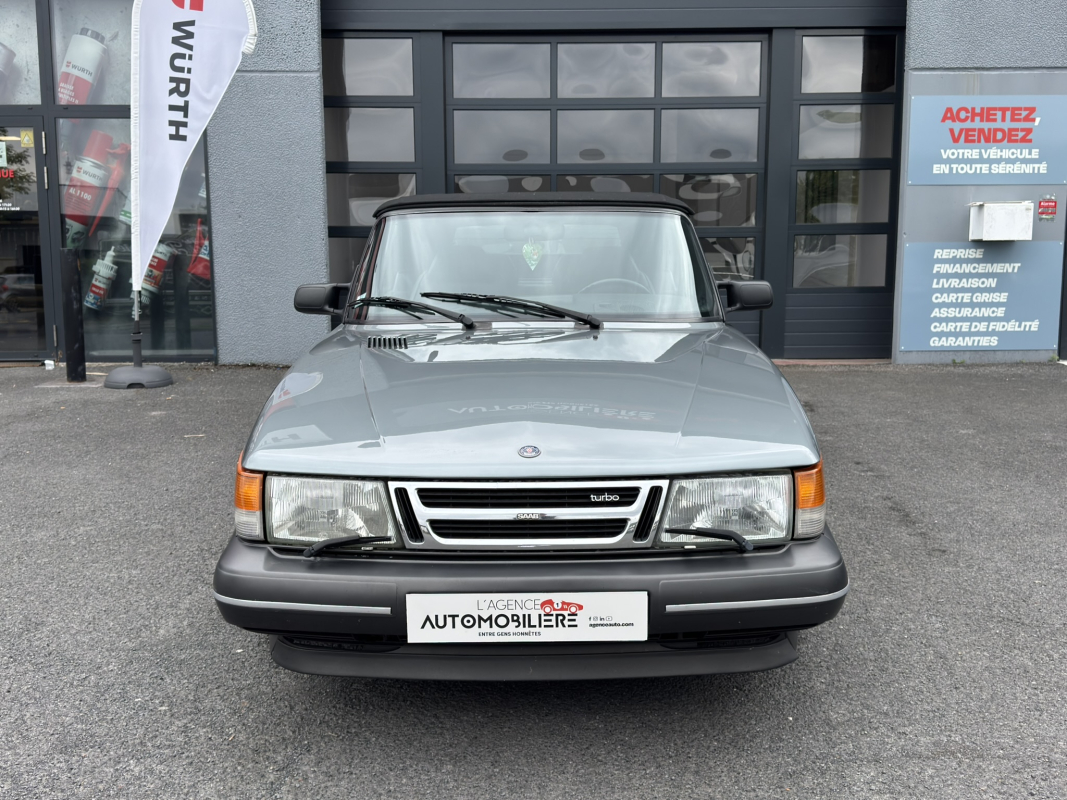 Saab 900 — 4