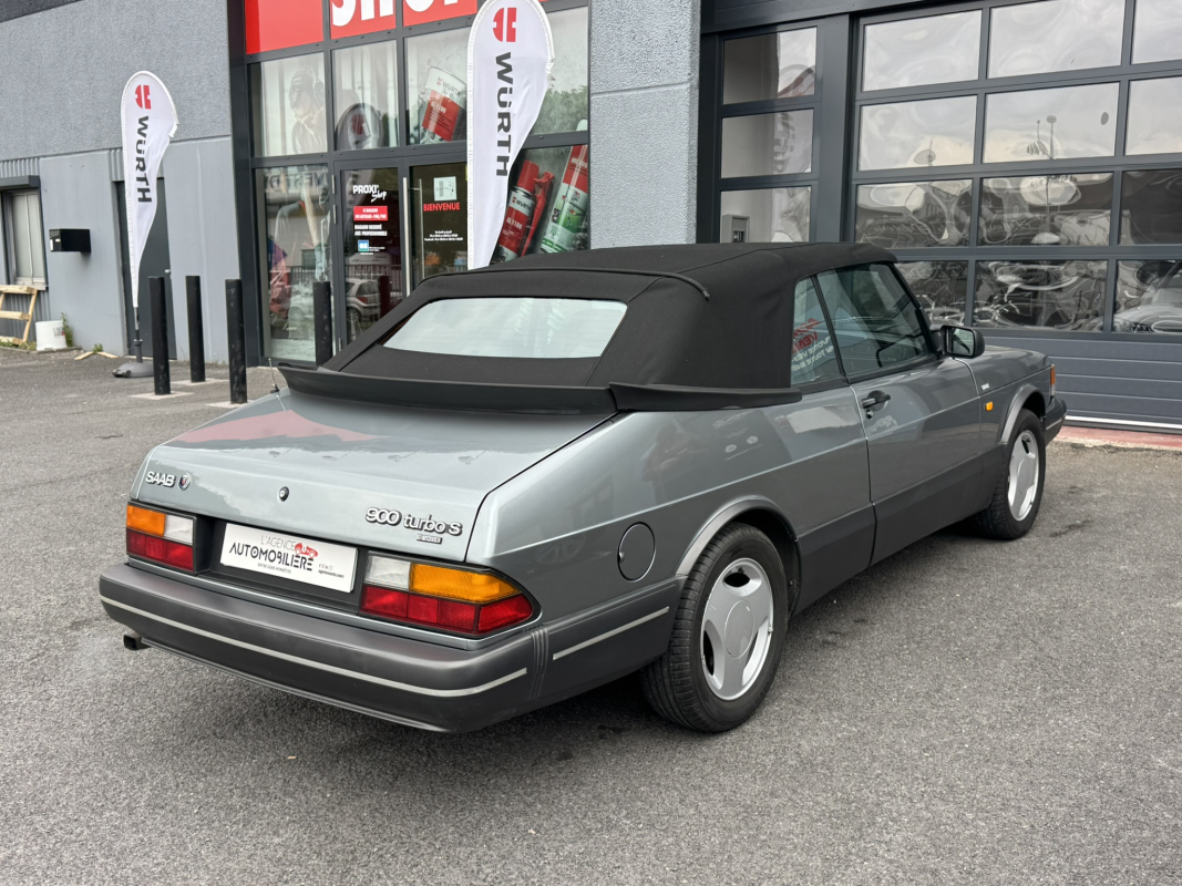 Saab 900 — 24