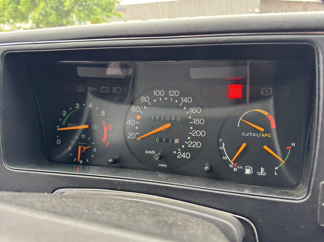 Saab 900 — 27