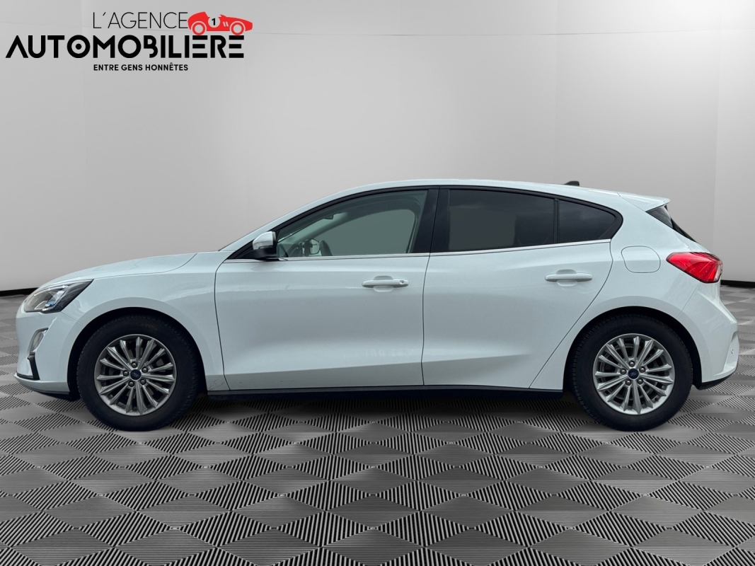 Ford Focus — 5