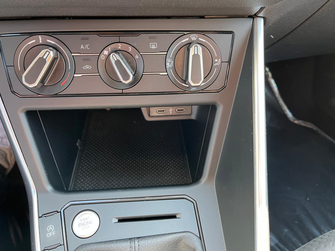 Volkswagen Taigo — 12
