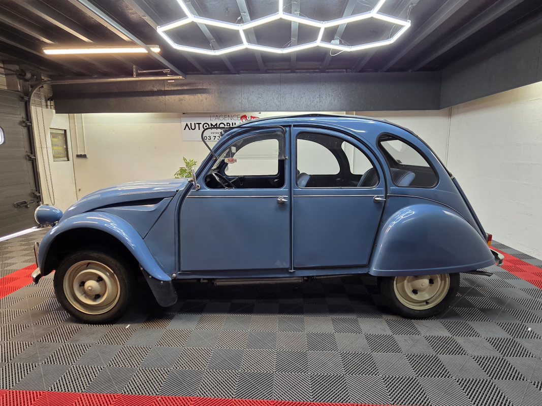 Citroen 2CV — 9