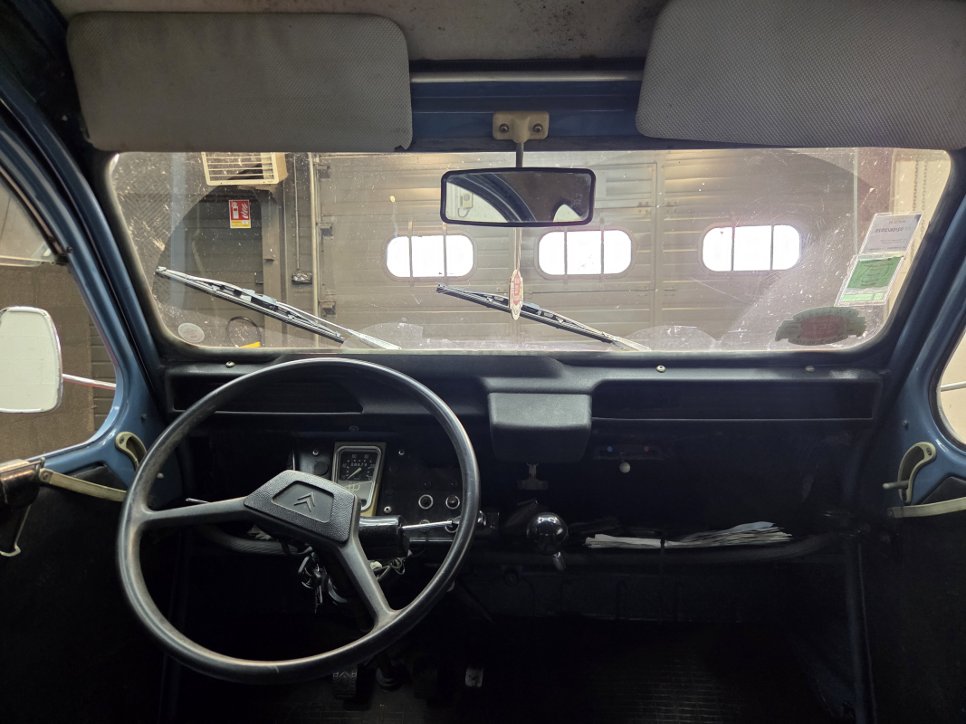 Citroen 2CV — 15