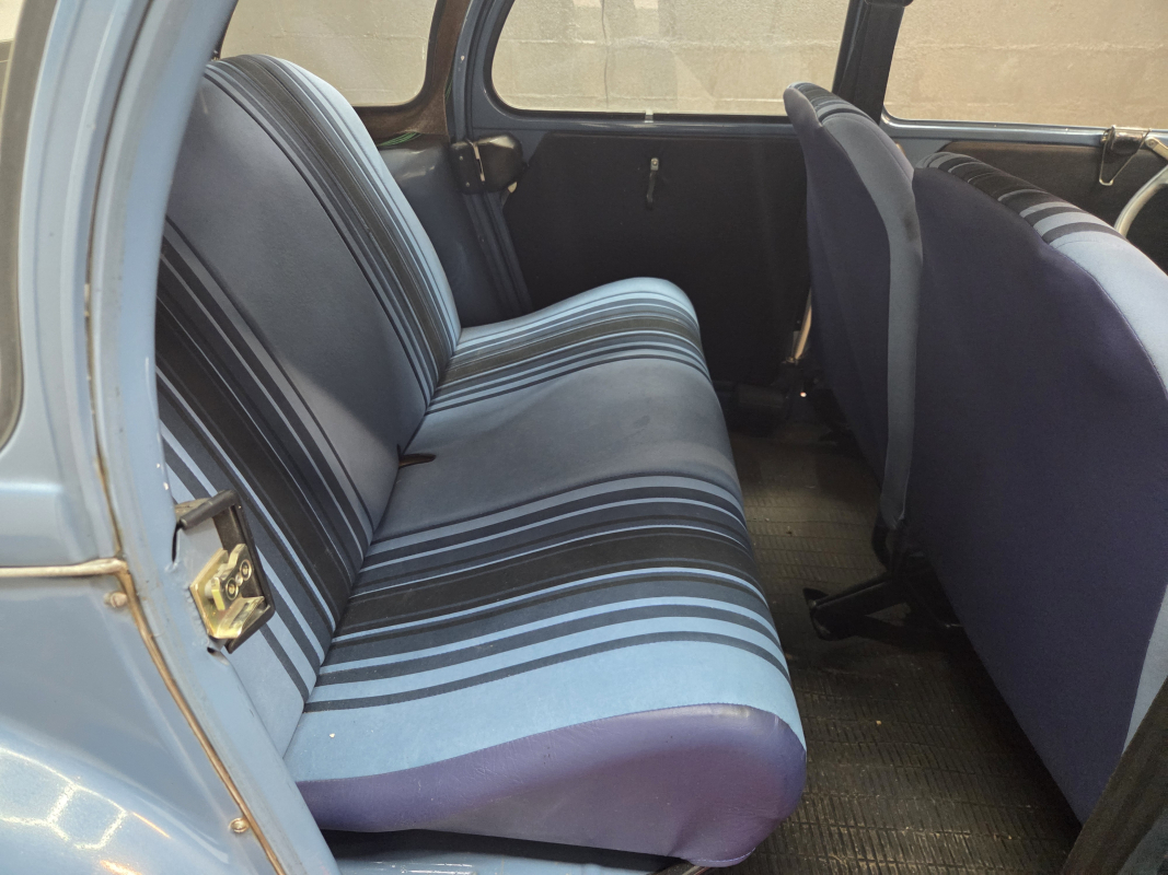 Citroen 2CV — 17