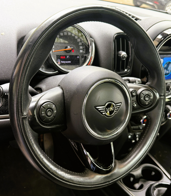 Mini Countryman — 11