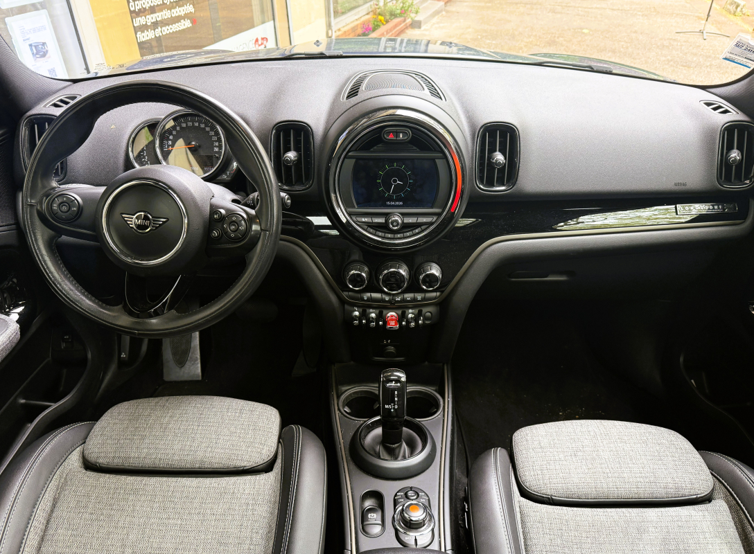 Mini Countryman — 9