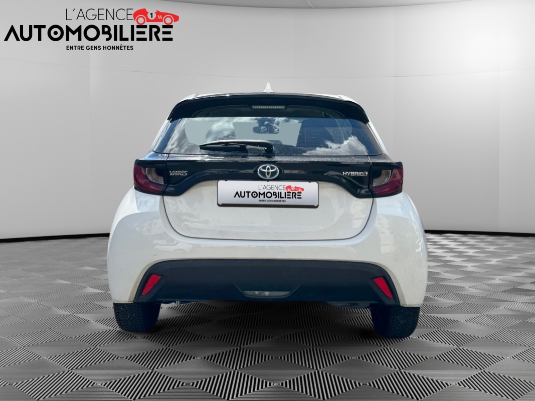 Toyota Yaris — 5
