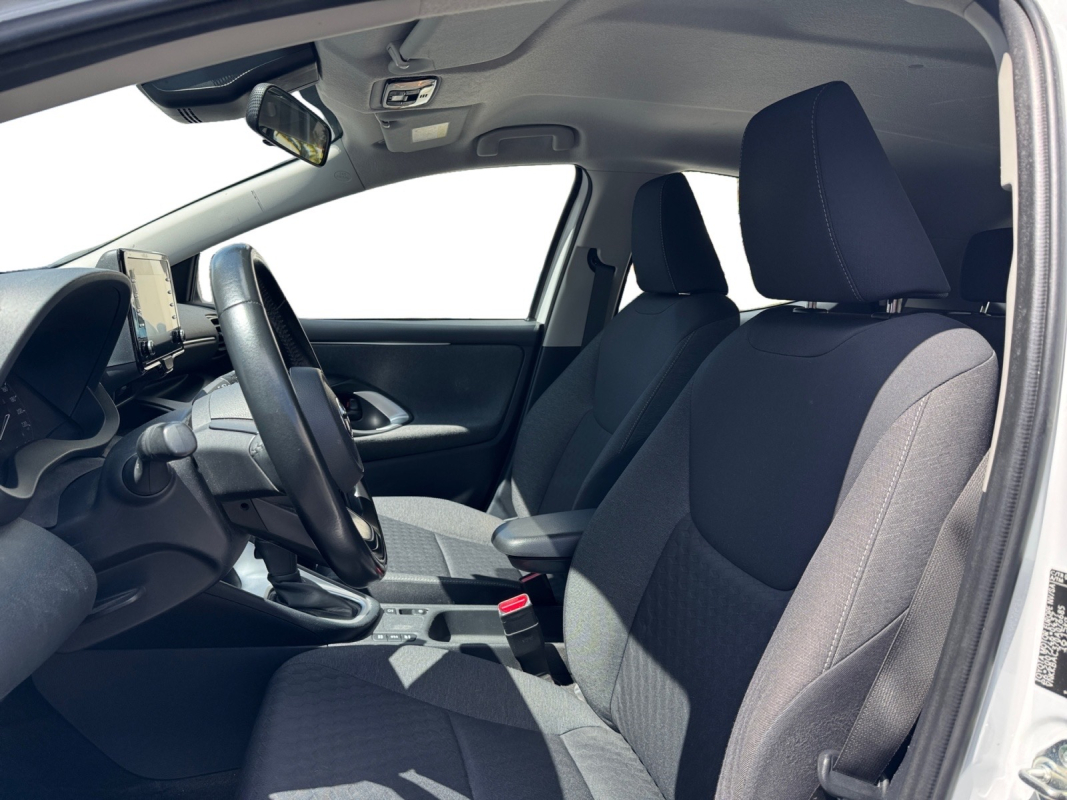 Toyota Yaris — 10